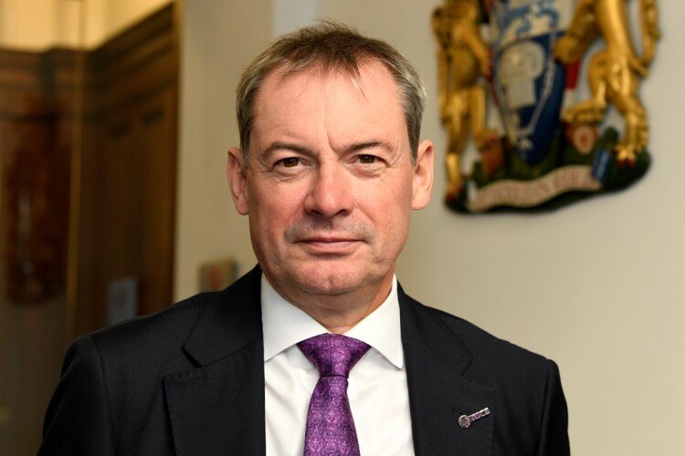 New president for RICS