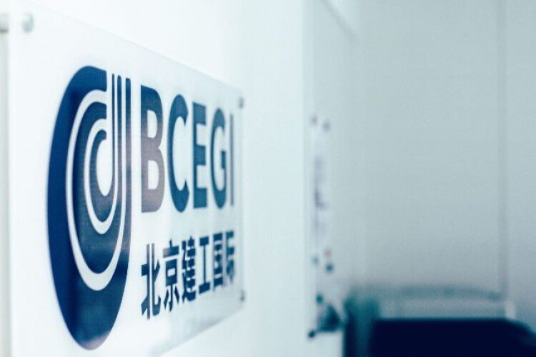 Manchester's Chinese contractor struggles but plans to stick around